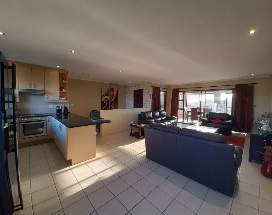 To Let 3 Bedroom Property for Rent in Big Bay Western Cape
